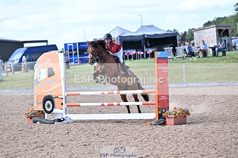 250627-171225-00881 - Cls 6 Stepping Stones 128cm and 138cm