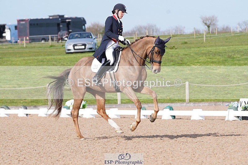 250404-162844-07718 - 138-fiona.bigwood-Donna.Bella