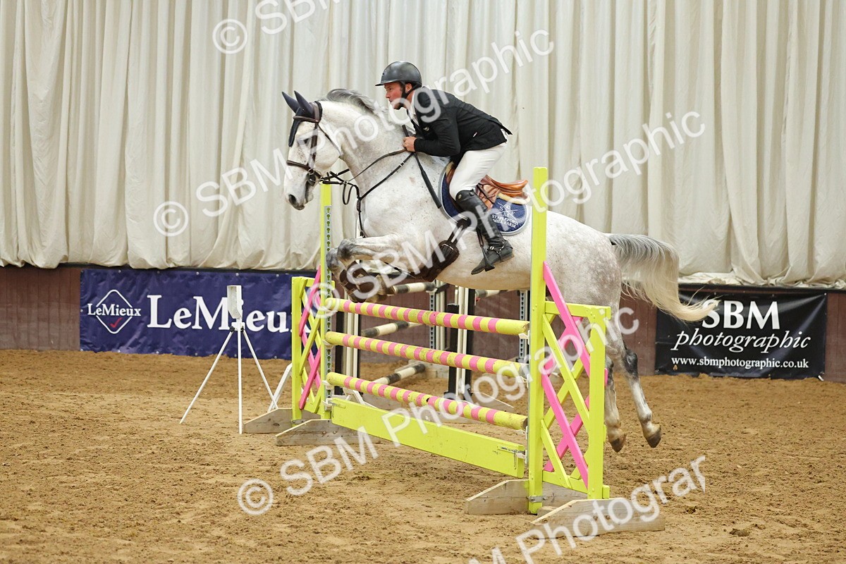 SBM_001123 - Class 4 - Senior Newcomer - 1.10m