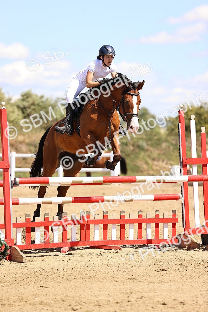 SBM_014873 - Class 15 - Senior Newcomers - 1.10m Open