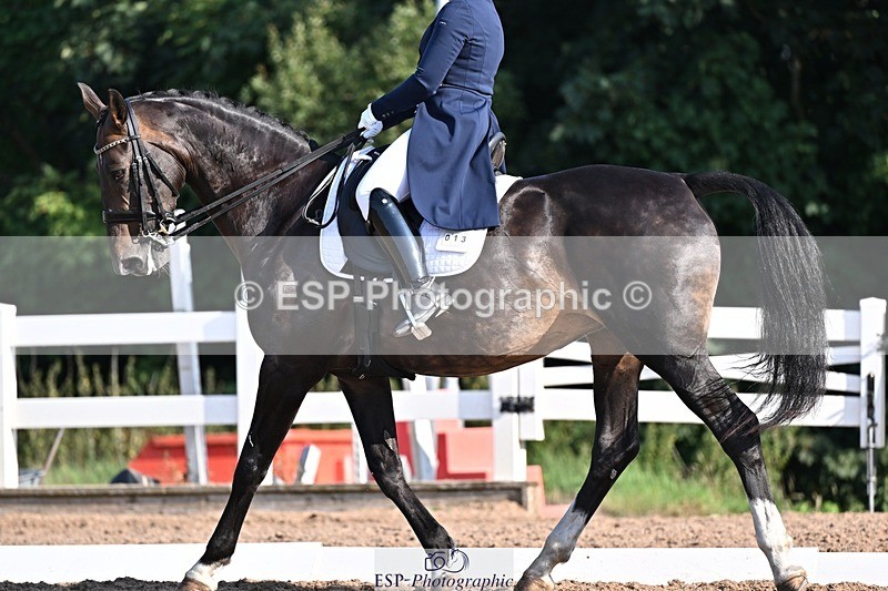 250816-090909-02171 - 013-Chloe.CocksIndulgence