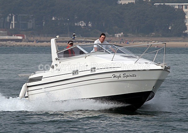 100424 HIGH SPIRITS IMG_3872jpg - Motorboats - Open