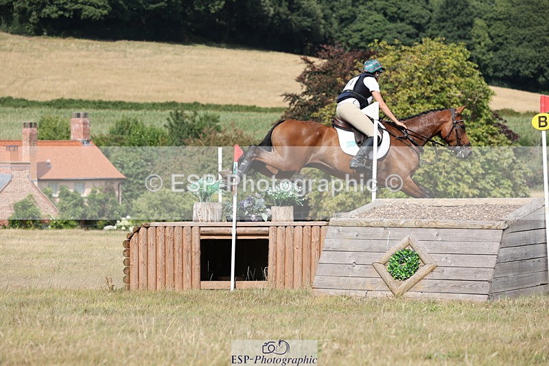 250802A-161817-07510 - E-211-Torie.Sleep-CLEVER