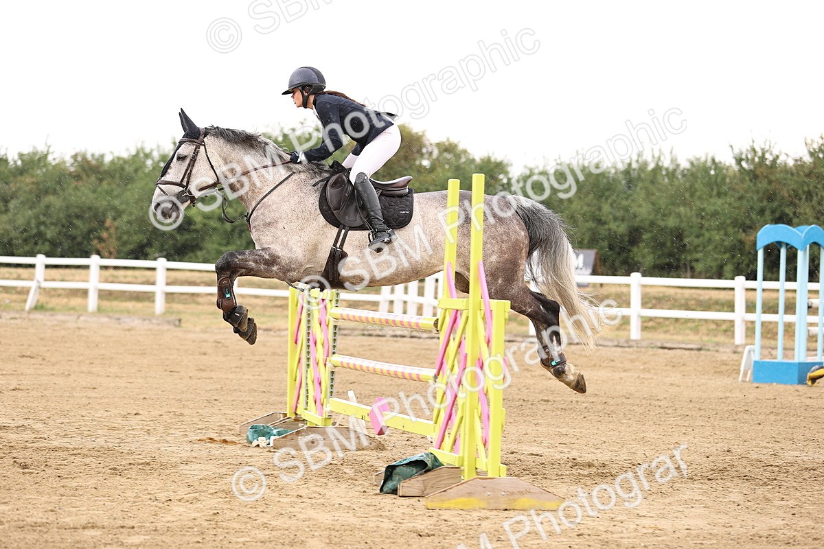 SBM_026609 - Class 12 - Amateur Championship Qualifier 1.05m