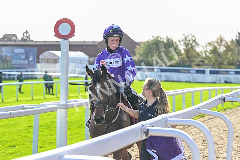 241025-Race 3-Leloopa-3304 - Race 3