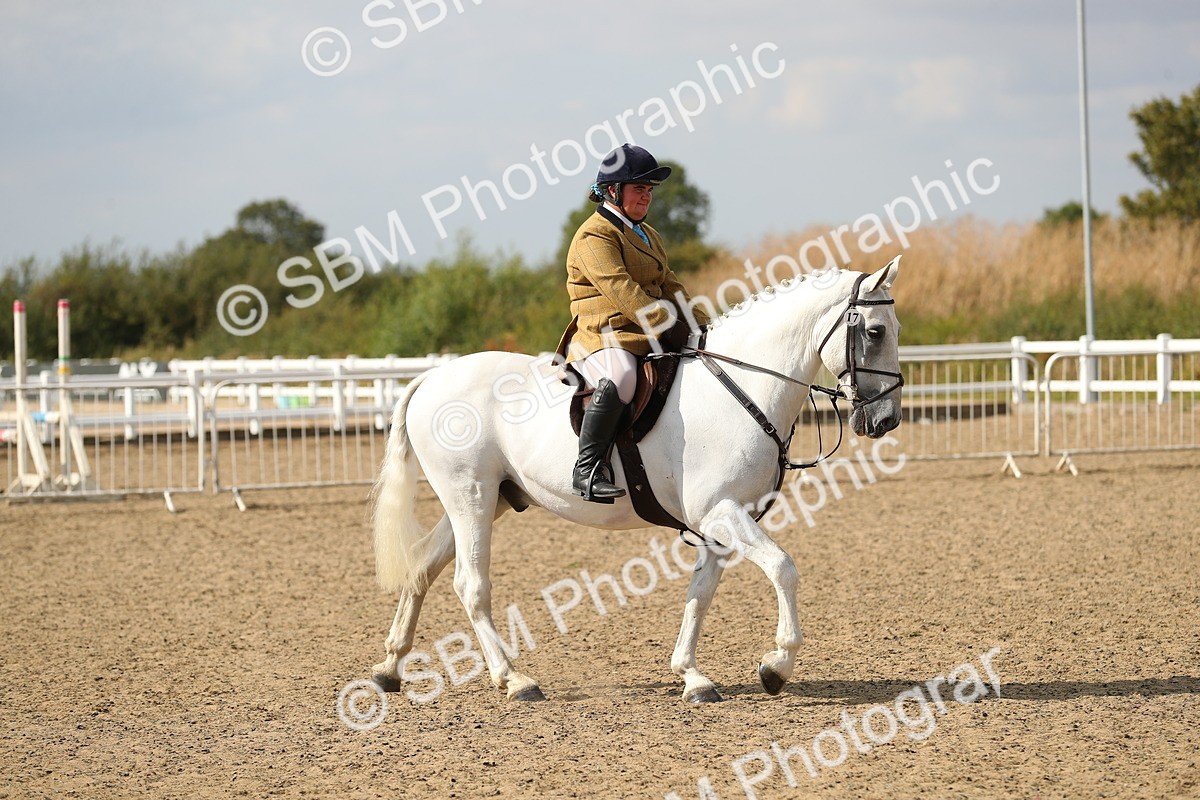 SBM_06838 - Class 49a Style & Performance 80cm (15-19)