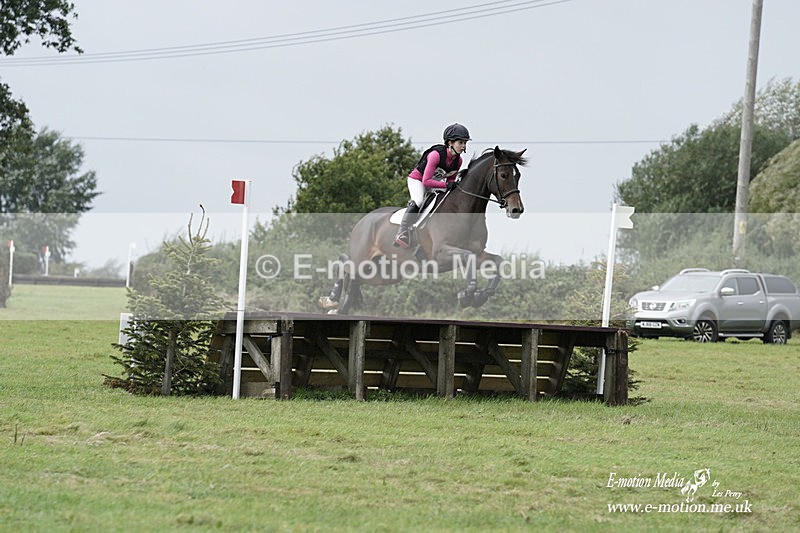  WWHT 031021 3595 - Intermediate Pairs (0.90m) 03/10/21