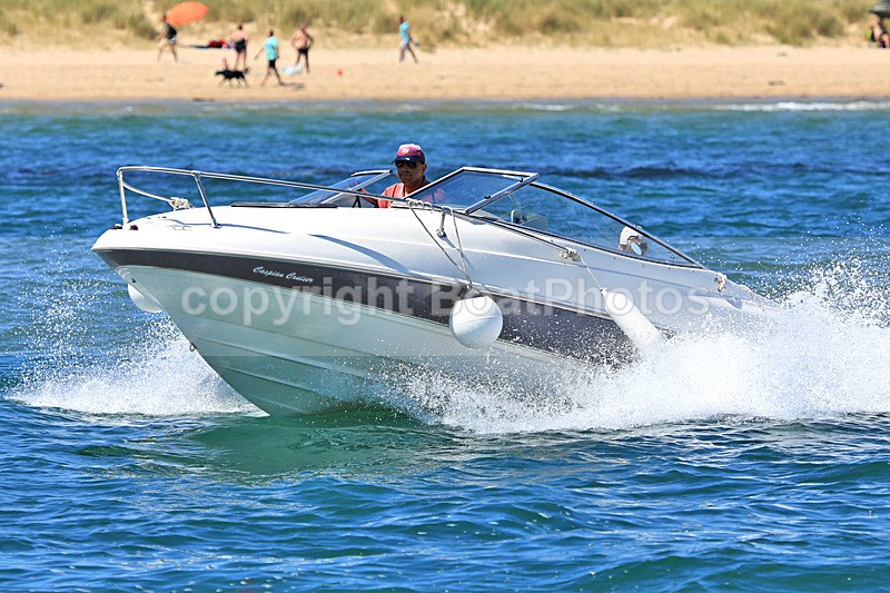 180805 CASPIAN CRUISER - BAYLINER CAPRI 1Y3A7091 - Motorboats - Open