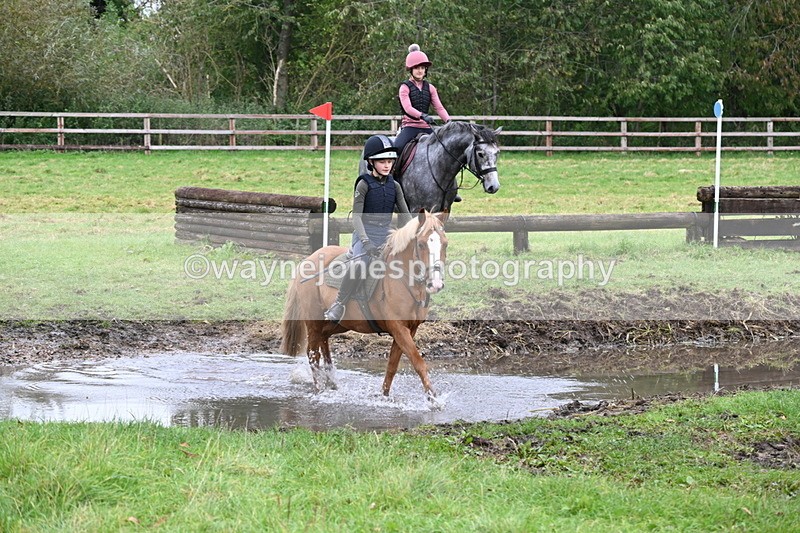 WJ6_6903 - Time at Photographer 13:06 to 13:23