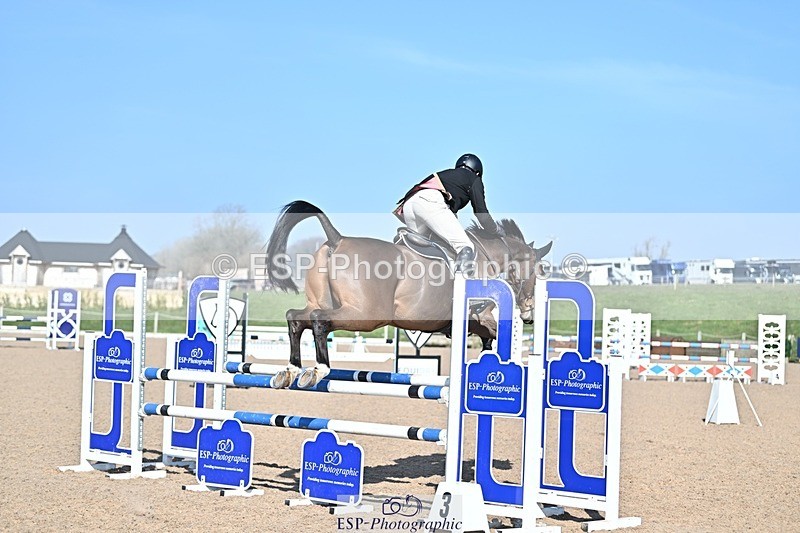 250305-124105-01274 - Snr 1.05m Open