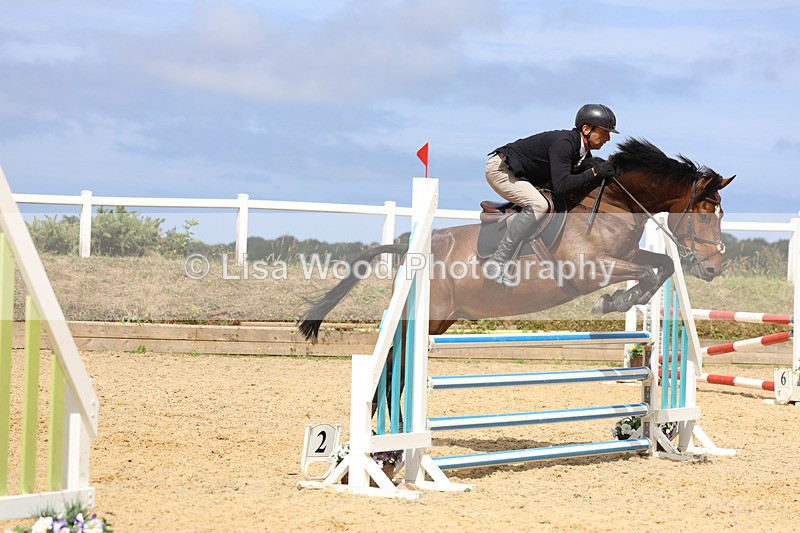 3E7A4945 - Class 4: Senior British Novice/90cm open