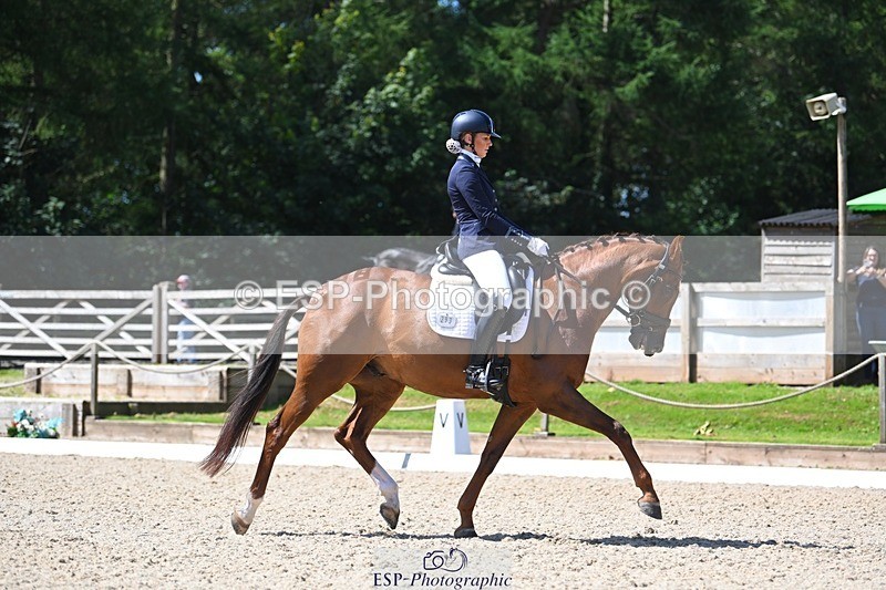 230811-115230-01099 - Cls 4 Adv Medium Silver