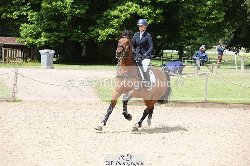 240615-121224-01288 - Cls 3 Snr 1.05m Open