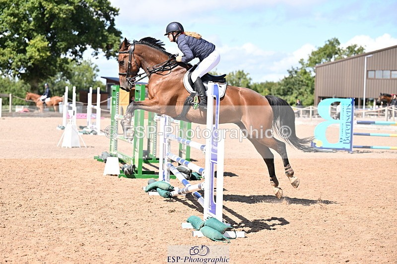 250827B-131634-00511 - Cls 4 Snr Newcomers 1.10m