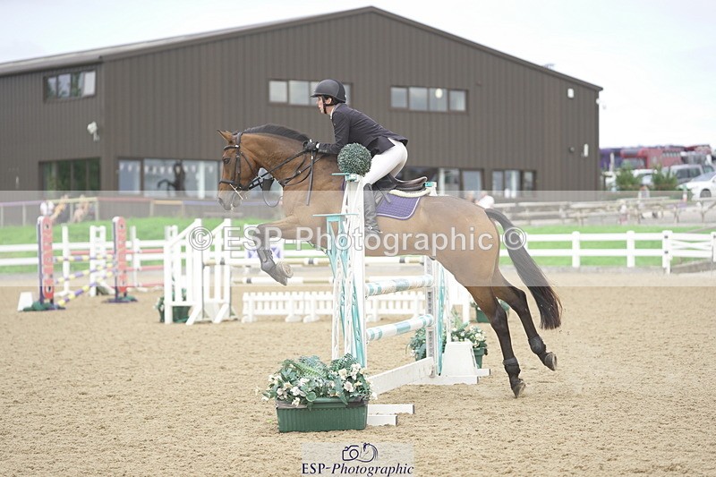 230810A-134152-02490 - Cls 4 1.05m Amateur Quali