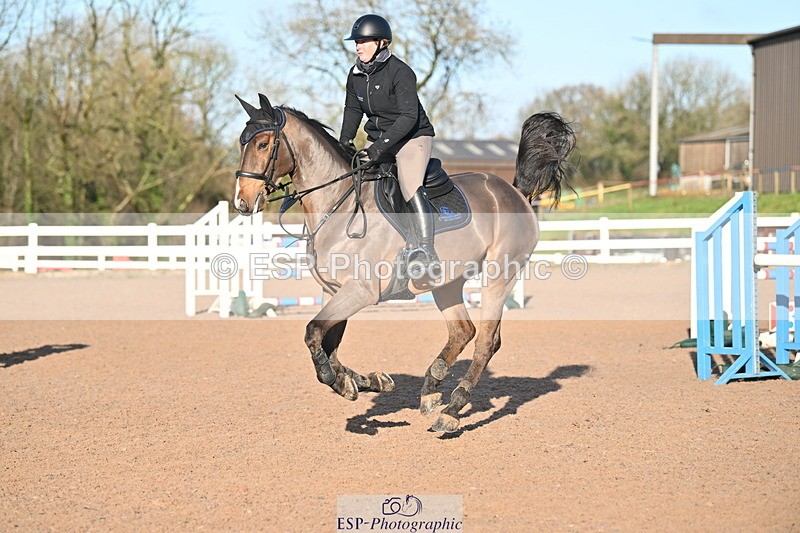 231210A-130708-02486 - Cls 20 Newcomers & 1.10m Open