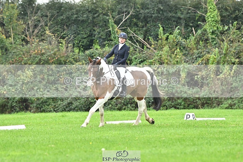 241024-102134-02158 - 304-Rachel.Brockington-LYNWOOD.CLEAR.CUT