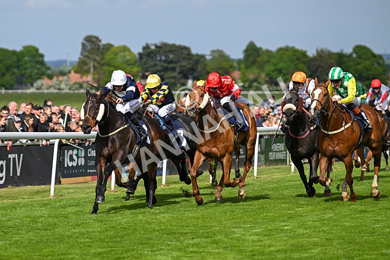 050525-Race 5-Hover On The Wind-4948 - Race 5