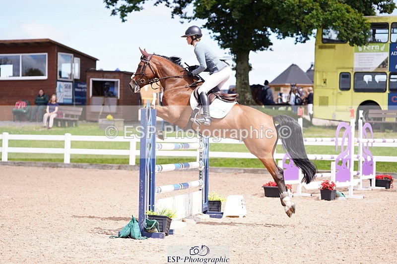 240721A-140556-18620 - Cls 32, YH 6 Yr Olds 1.30m