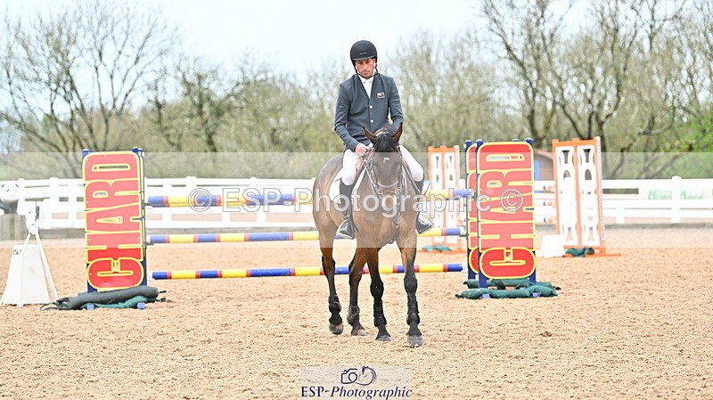 240501A-134422-00845 - Cls 8 Snr Foxhunter and 1.20m Open