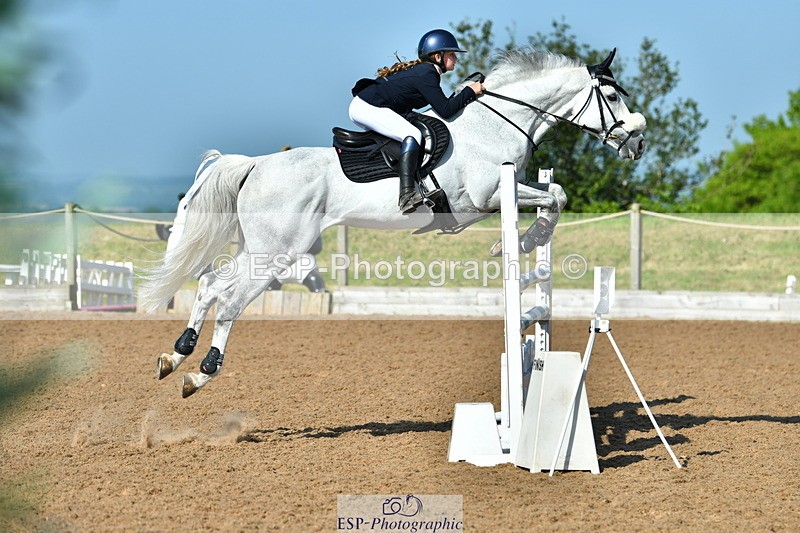 230527A-092126-02954 - Cls 13 Snr 1.05m + 1.10m Open