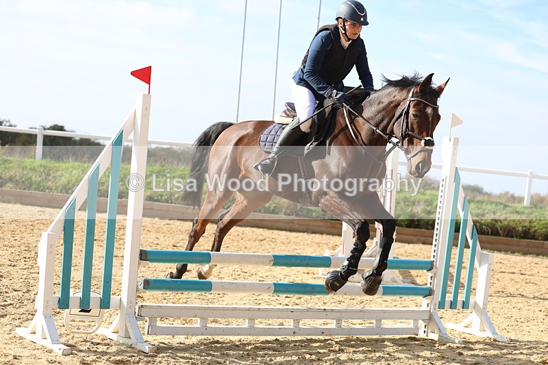 3E7A8104 - Class 4: 70cm open