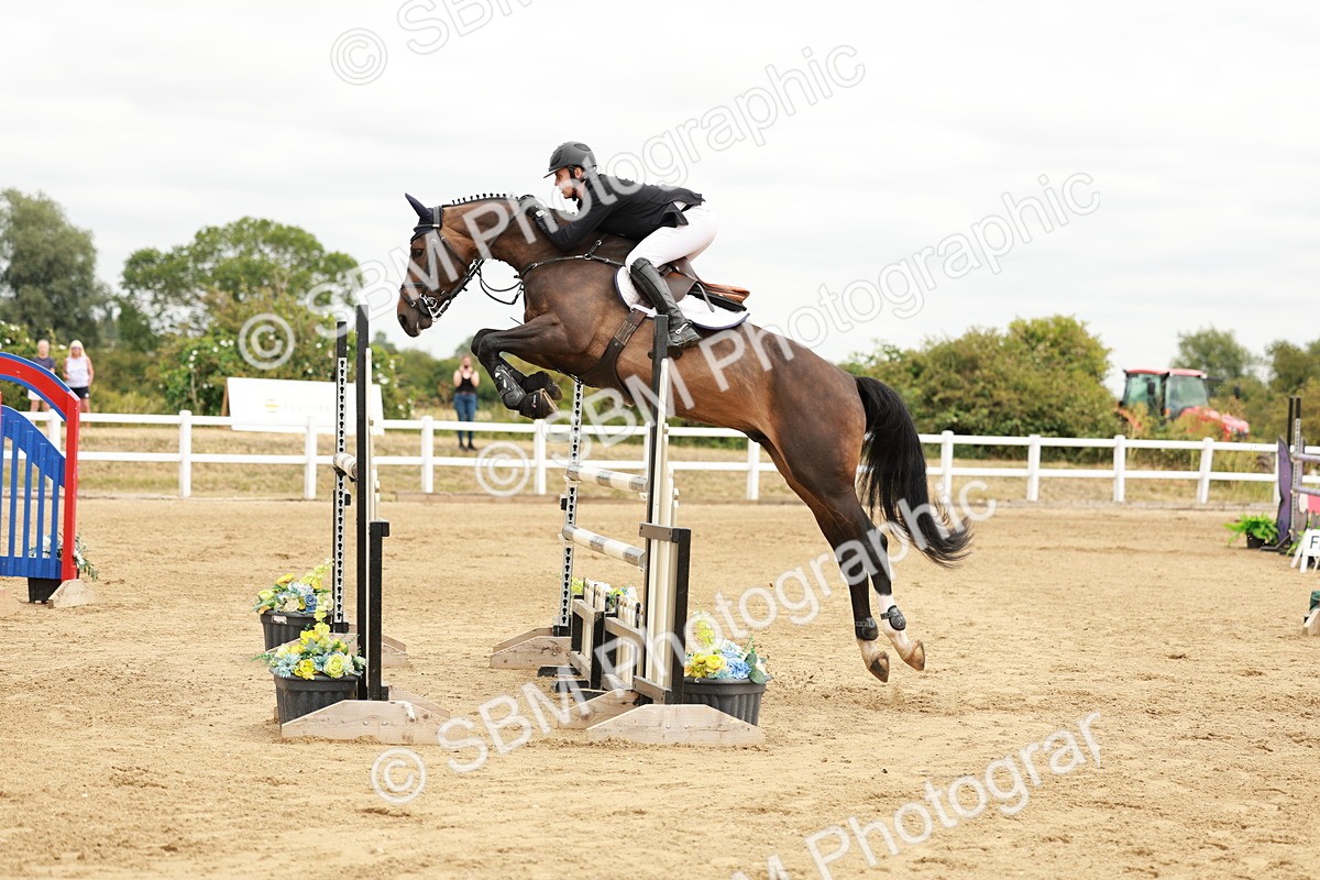 SBM_017732 - Class 21 - Senior Newcomers Championship 2d Rd