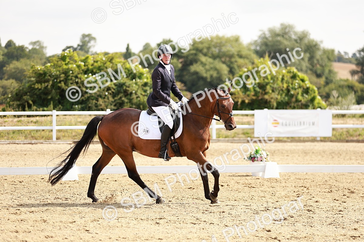 SBM_002537 - Class 6 - Novice 6 Silver - 10.17-11.20