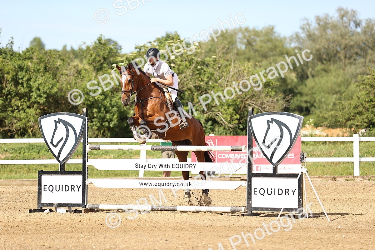 SBM_002960 - Class 5 - Senior Foxhunter - 1.20m