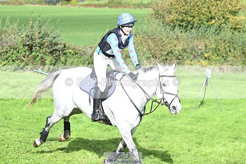 251024A-120700-08901 - B-109-Zoe.Davies