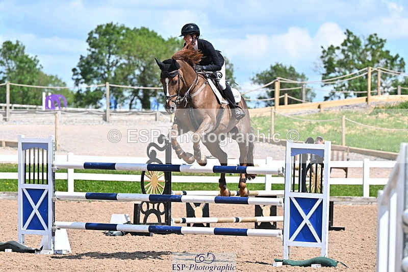 240619A-153824-00901 - Cls 5 Snr Foxhunter and 1.20m Open