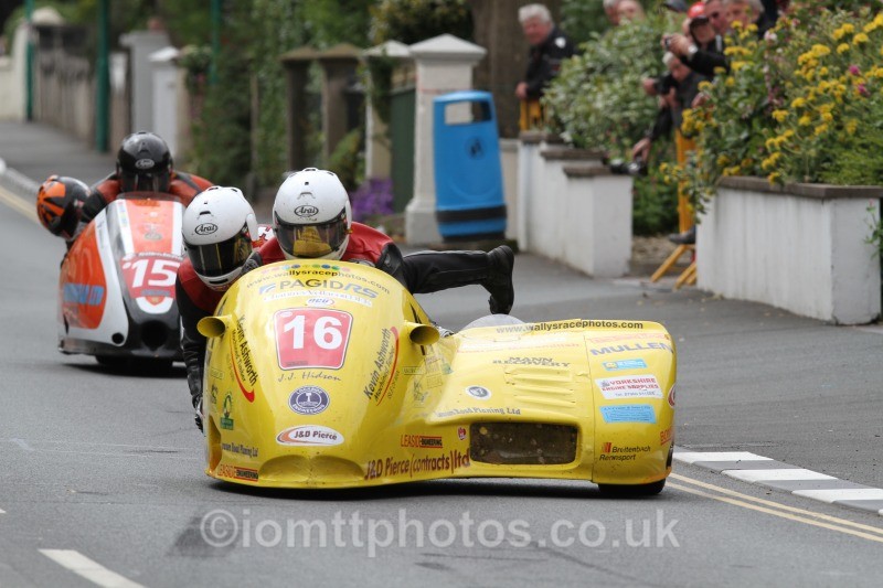 Gordon Shand & Phil Hyde - Sure Sidecar Race 2