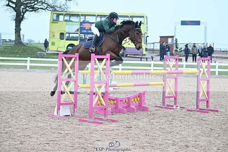 240113A-142742-02353 - Cls 13 Foxhunter and 1.20m Open