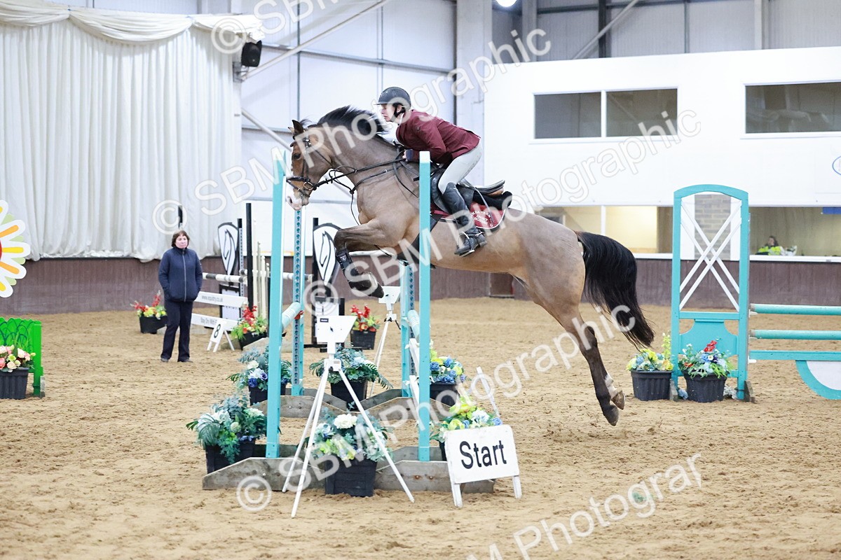 SBM_007753 - Class 24 - Nupafeed Supplements Senior Discovery/ 1m Open