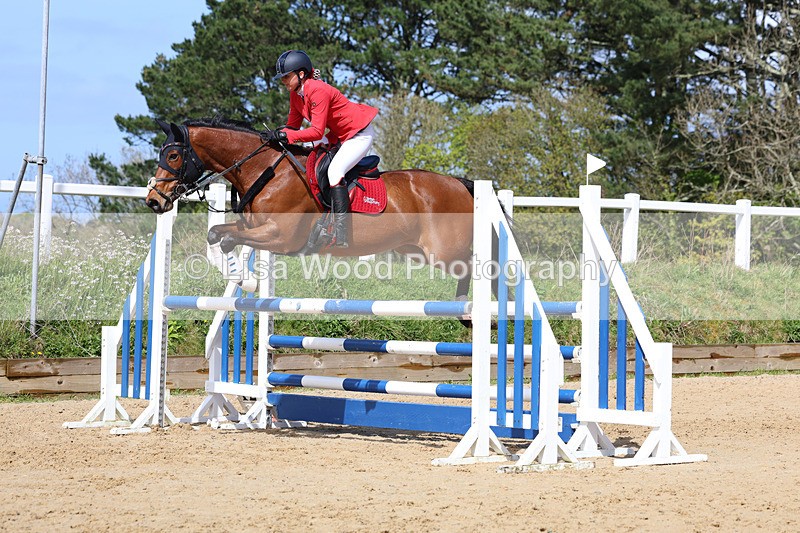 3E7A1397 - Class 6: Senior 1.05m