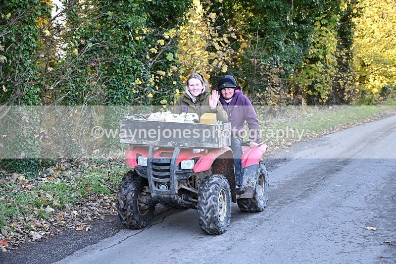 WJ6_9662 - Walk Home