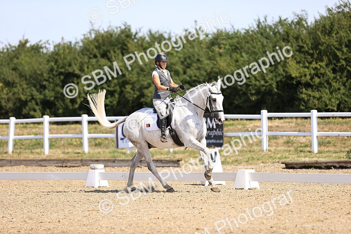 SBM_009271 - Novice 5 - 9.50-10.53
