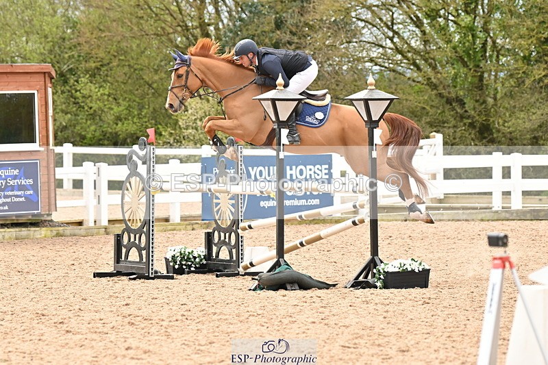 240419A-143019-08569 - Cls 18, 1 Star Silver Tour 1.20m