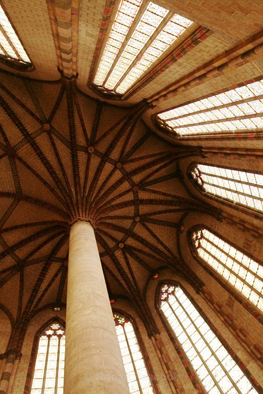 Ceiling, Couvent des Jacobins - Ruins and Not So Ruined