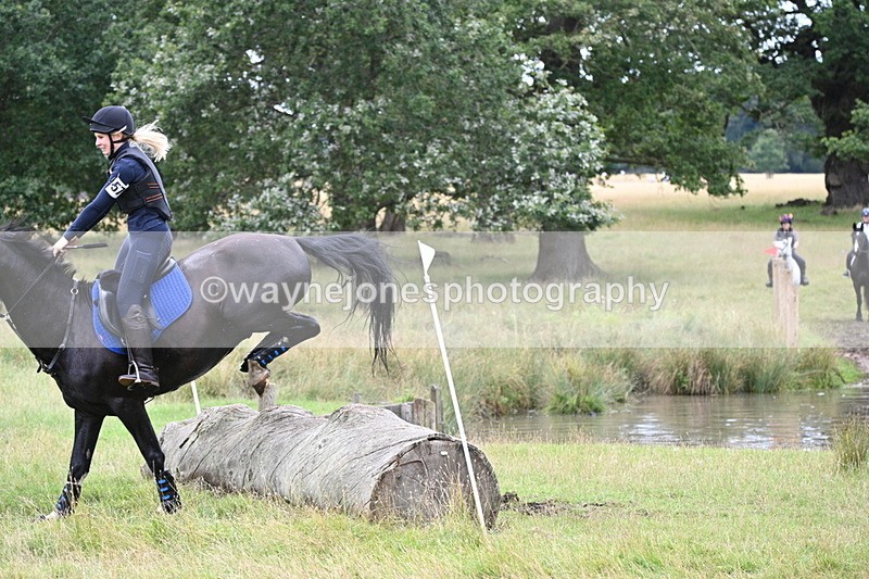 WJ7_2653 - Time at Water 11:37 to 12:13