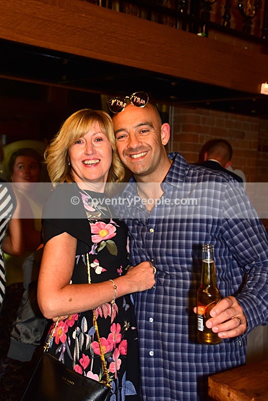 Lor-1130 - Lorraine's 50th