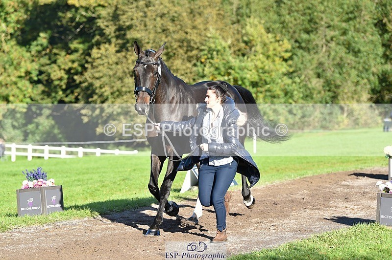 231022-103112-22540 - 477-NPS.KLASSEY-Elizabeth.Jones-TrotUp+SJ