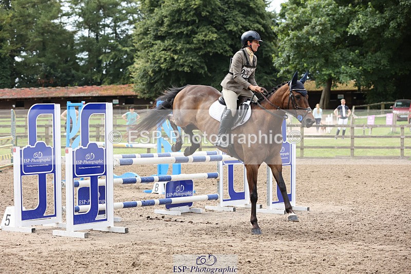 240804-112516-11658 - 321-Samantha_Lewis-KNOCKRIGG_BRONCO