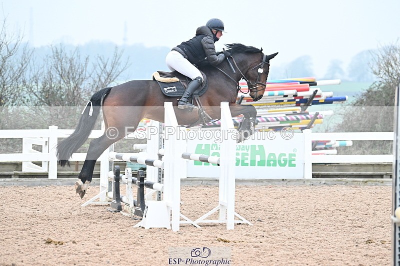 240113A-100903-01630 - Cls 9 British Novice and 90cm Open