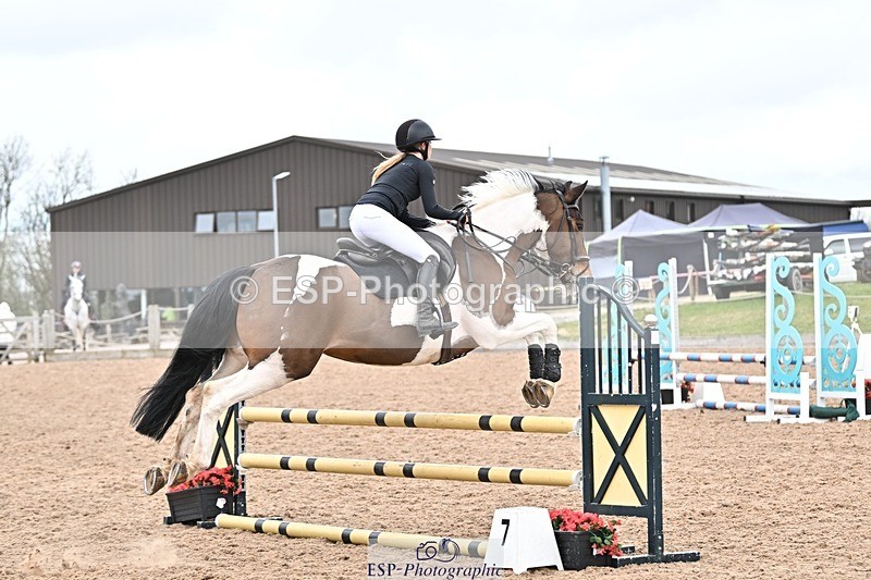 250414-105812-00334 - 80cm Round 1