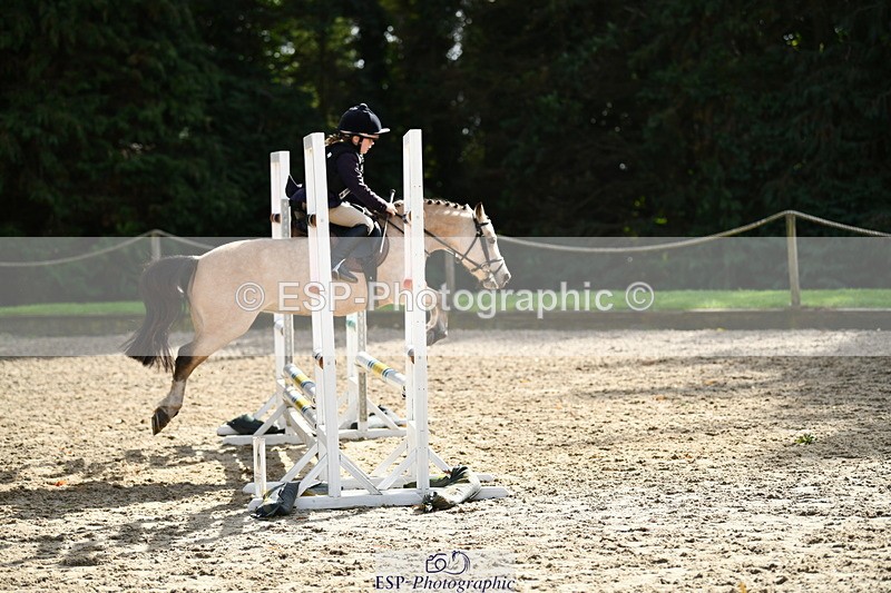 251004A-131024-01169 - Classes 6 & 7 60cm