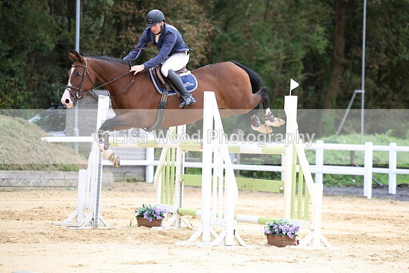 3E7A3492 - Class 9: Senior Foxhunter/1.20 open
