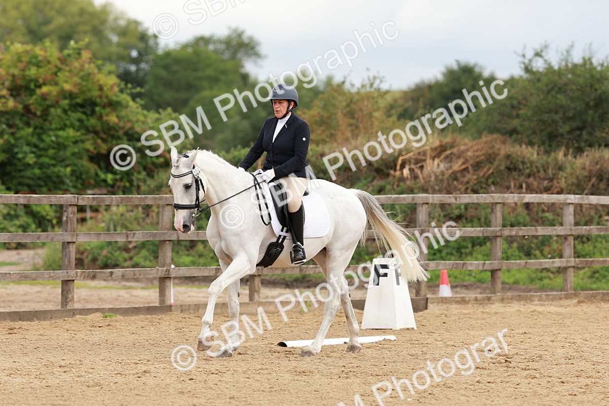 SBM_002715 - Novice 2