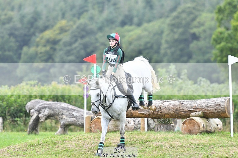 240803-113800-03256 - 106-Issy_Perry-DATE_NIGHT