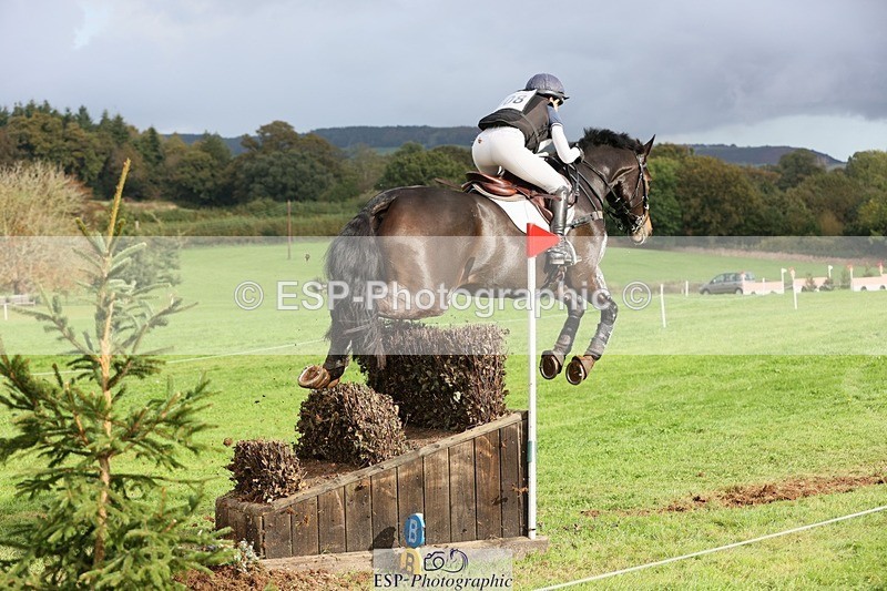 231020-135332-09214 - 108-BELGRAVE.IRENA-Lizzie.Scholefield-XC